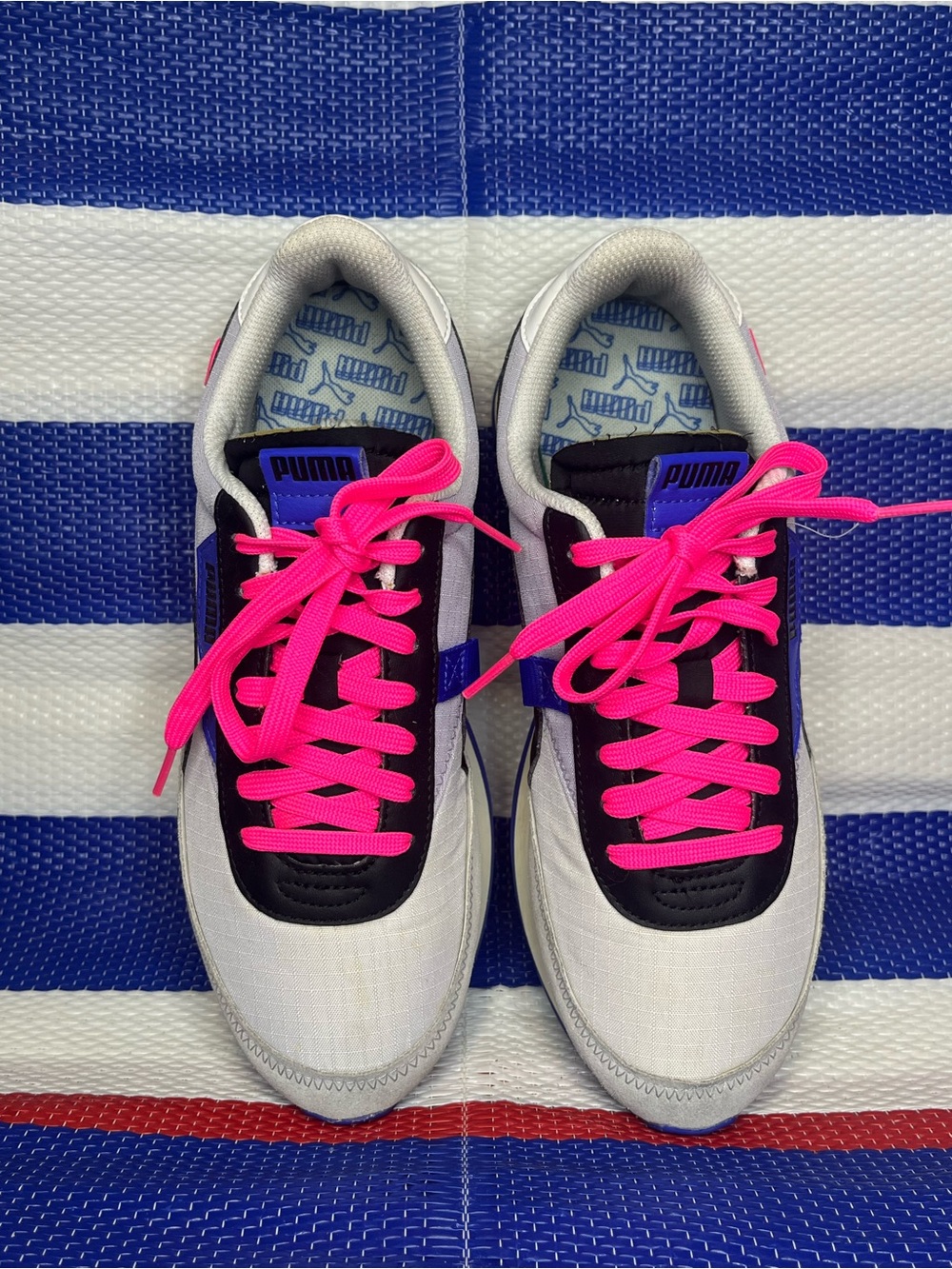 Puma Future Rider Play On Two Tone Retro 90’s Style Fashion Sneakers Size 7.5 - Picture 10 of 16